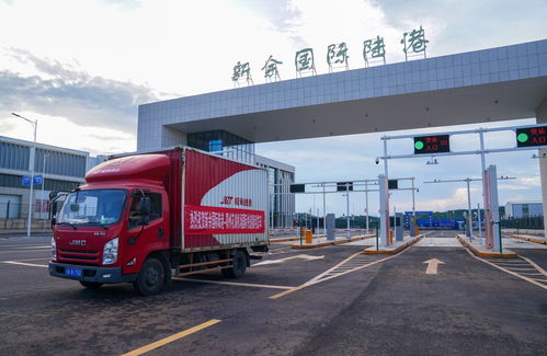 新余至鄂州首班国际快递发车