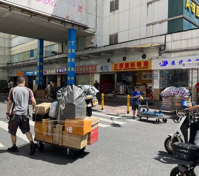 见证苹果华为厮杀的华强北,留不住风口的宿命感